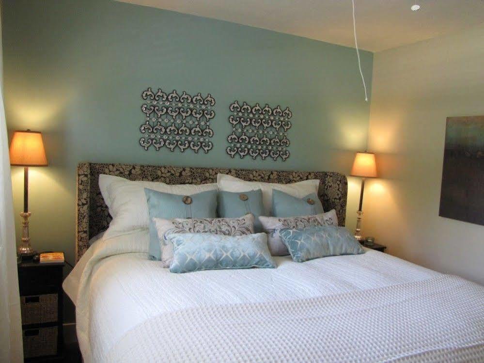 Отель Heffron Manor Wilton Manors Экстерьер фото